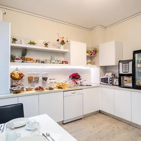 Bed & Breakfast Accademia 2*