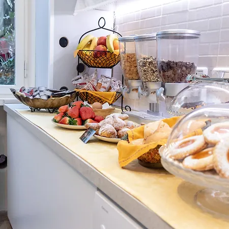 Frühstückspension Accademia 3*