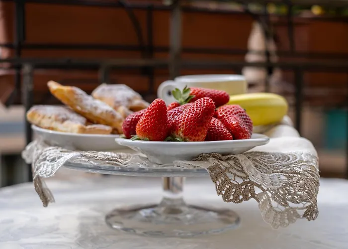 לינה וארוחת בוקר Accademia 3*